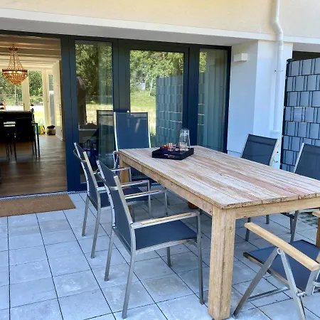 Luxus-maisonette Fuer Grosse Familie Mit Direktem Strandzugang Apartmán Binz