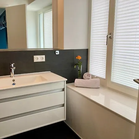 Luxus-maisonette Fuer Grosse Familie Mit Direktem Strandzugang Binz