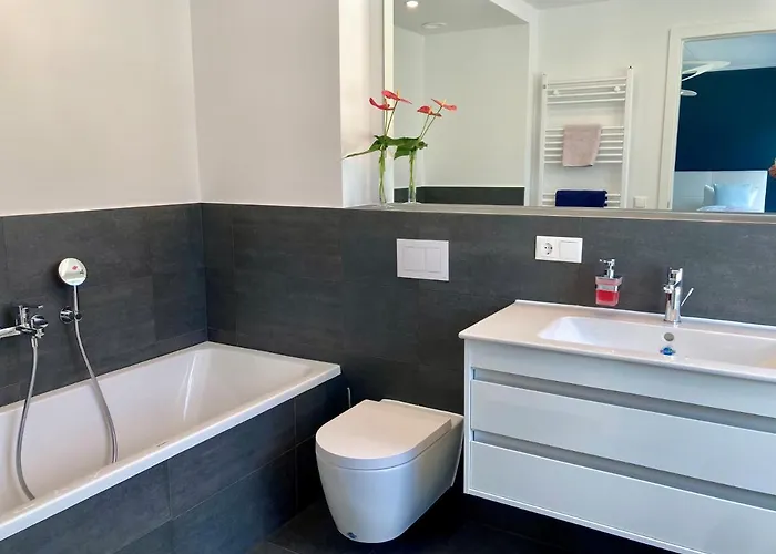 Luxus-maisonette Fuer Grosse Familie Mit Direktem Strandzugang Apartment